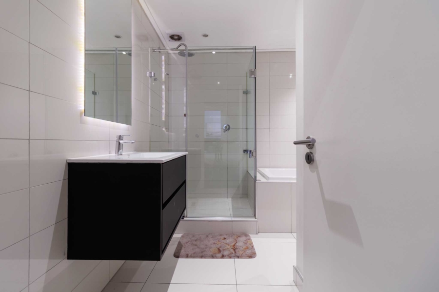 1 Bedroom Property for Sale in Cape Town City Centre Western Cape